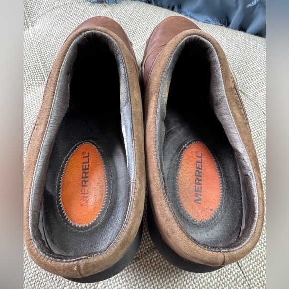 Merrell Studded Wedge Mules Womens Size 6 Brown Leather Slip On J56090 Coffee - Picture 3 of 5